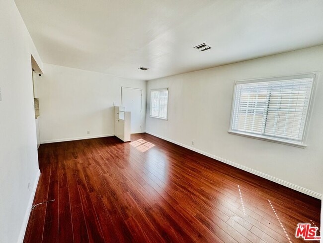 Photo - 3711 Selby Ave