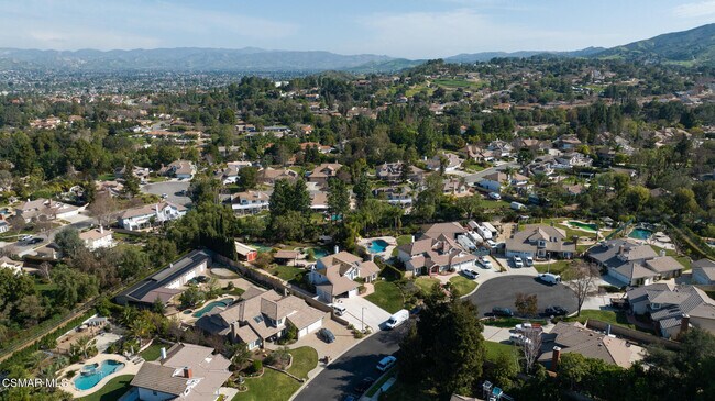 Photo - 525 Aqueduct Ct