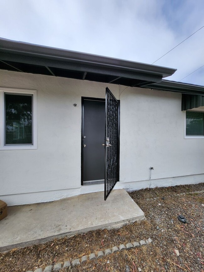 Photo - Golden Hill 2 bedroom 1 bath remodeled Single family Home  2595.00