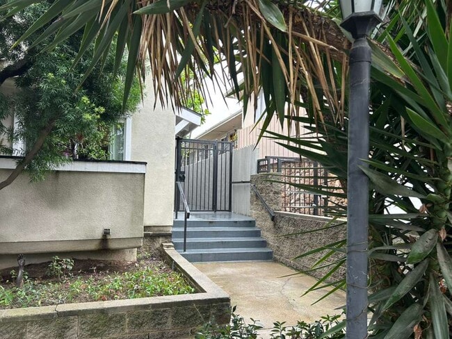 Street view front left side - 1328 9th St