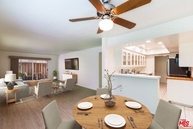 Photo - 6732 Hillpark Dr Condo Unit 307