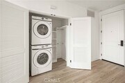 Photo - 11714 Archwood St Unit 204
