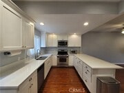 Photo - 5730 Vineland Ave Townhome