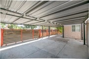 Photo - 18605 Valerio St