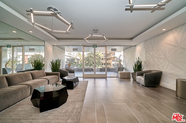 Photo - 425 S Willaman Dr Unit 307