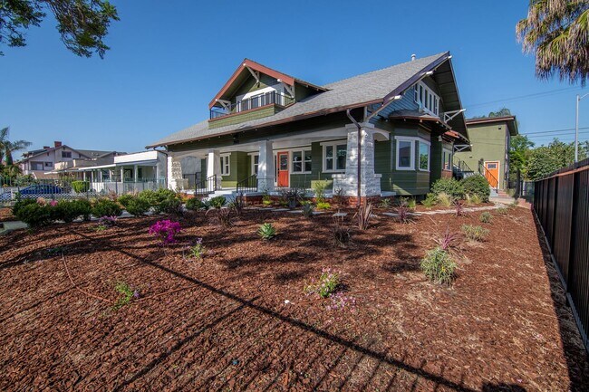 Photo - 3bed2bath Apartment Located Near USC Unit 1538-3