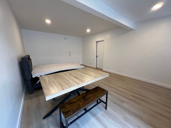 Photo - Gramercy Place Apartments