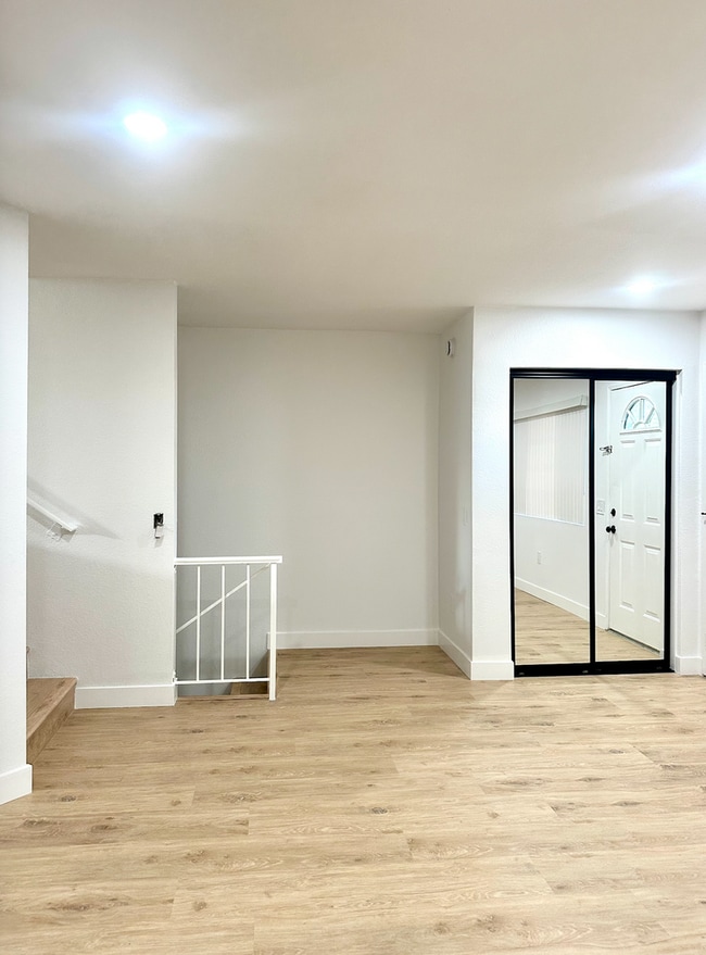 Photo - Beautiful & Cozy West Hills Adjacent Condo in Secure Building - MOVE IN READY