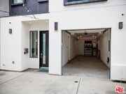 Photo - 4830 Pickford St