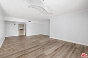 Photo - 423 Rexford Dr Unit 106