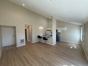 Photo - Beautifully upgraded 1 bed 1 bath with uti...