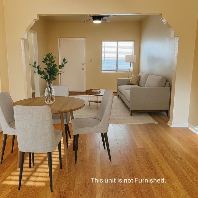 Building Photo - 340 Douglas St