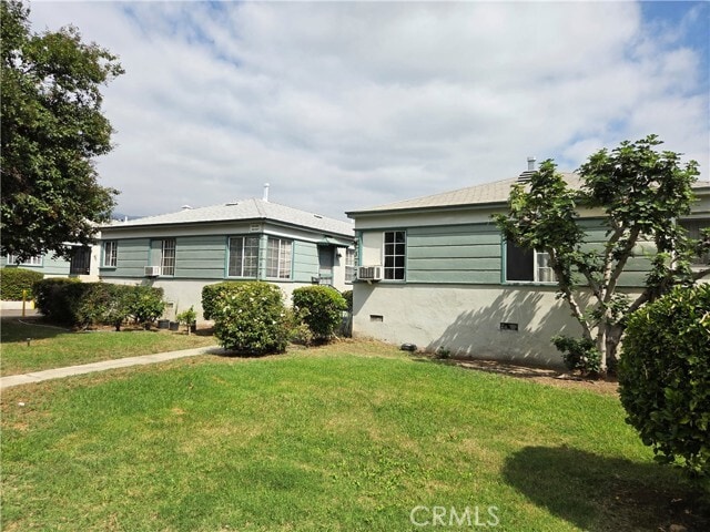 Building Photo - 364 S Sierra Madre Blvd