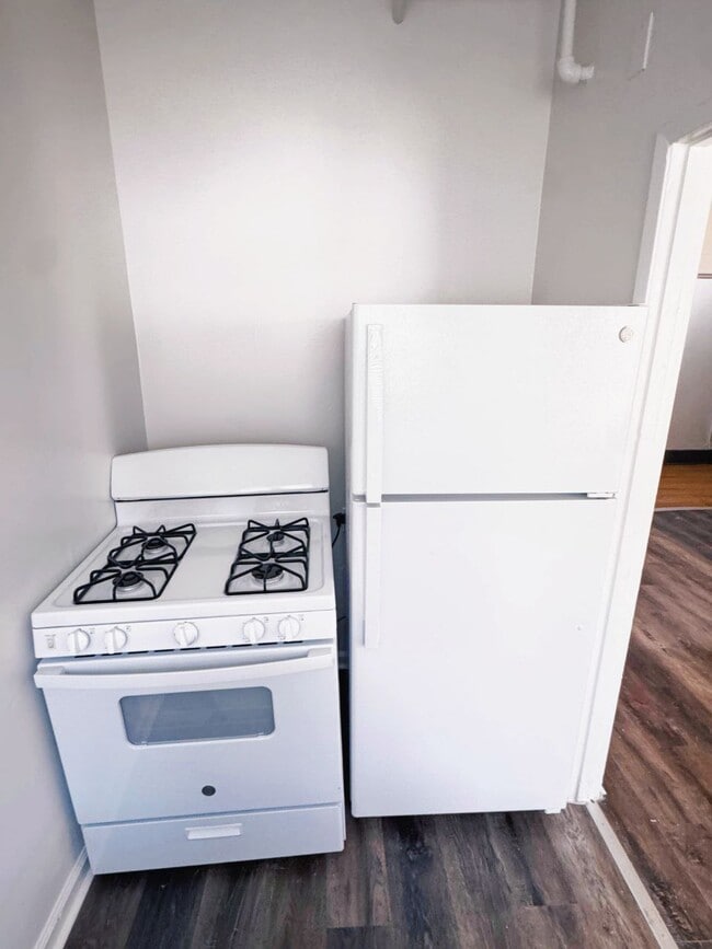 Photo - 1318 S Pacific Ave