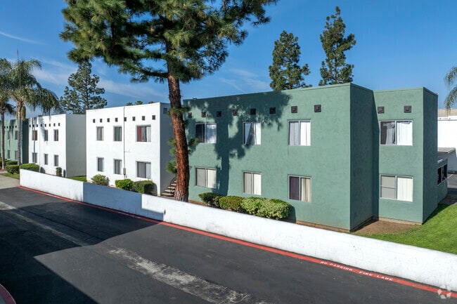 Photo - Valle at Mission