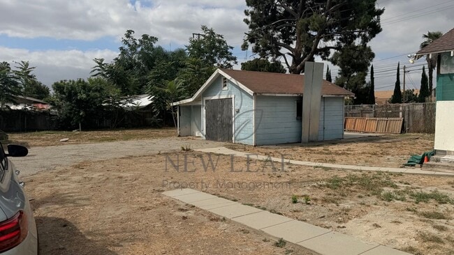 Photo - 11308 Elliott Ave