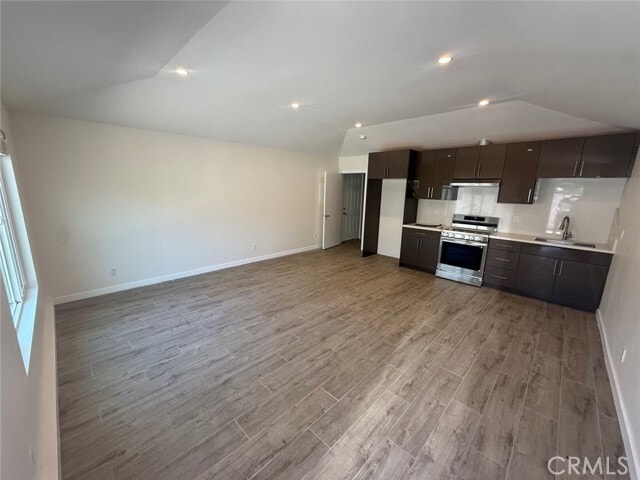 Photo - 7572 Delia Ave