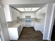 Photo - 672 W 12th St Unit 3