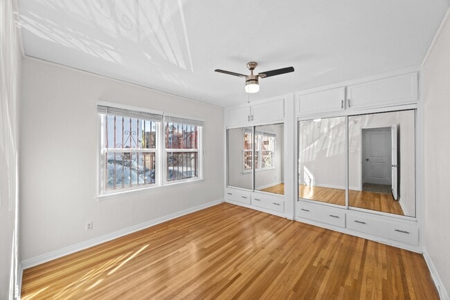 Photo - BRIGHT & SPACIOUS | 1 BED 1 BATH | FULL KITCHEN & PARKING INCLUDED Unit 2