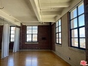 Photo - 1850 Industrial St Unit 504