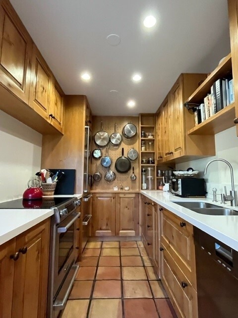 Photo - 100 S Doheny Dr Condo Unit 214