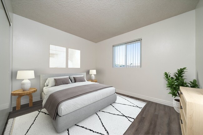 Photo - 305 W San Marcos Blvd Unit 92