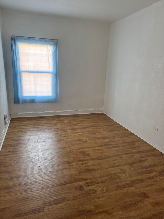 Photo - 256 W Florence Ave Unit 203