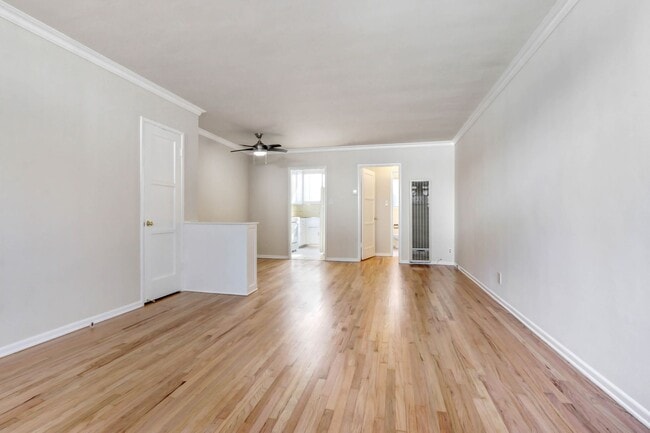 Photo - 3144-3152 S. Barrington Ave in Mar Vista - Has a Pool! Unit 3152C