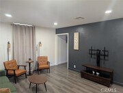 Photo - 311 W Green St
