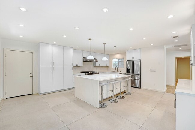 Photo - Beautifully Re-Modeled Single Family Home in Canoga Park