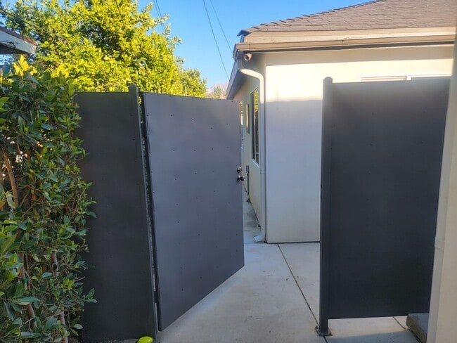 Photo - 7401 Valaria Dr Unit 7401 Valaria (Back )