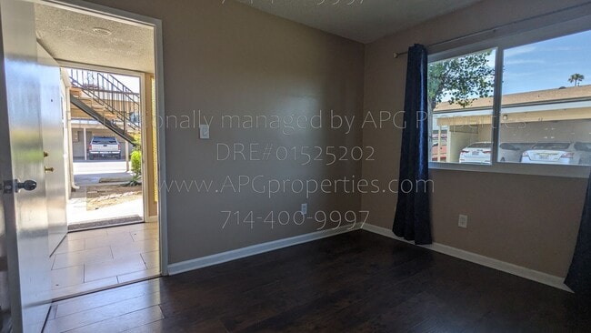 Photo - 1192 Mitchell Ave