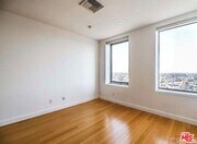 Photo - 3810 Wilshire Blvd Condo Unit 2008