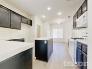 Photo - 2069 Holguin St