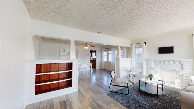 Photo - 3423 W 58th Plz