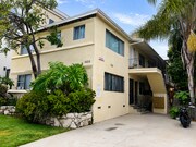 Photo - 1626 Barry Ave