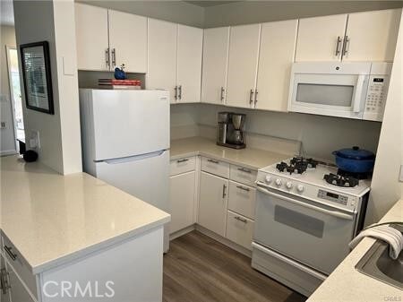 Photo - 217 Cypress Dr Unit B