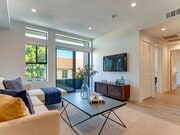 Photo - 338 N Mariposa Ave Unit 303