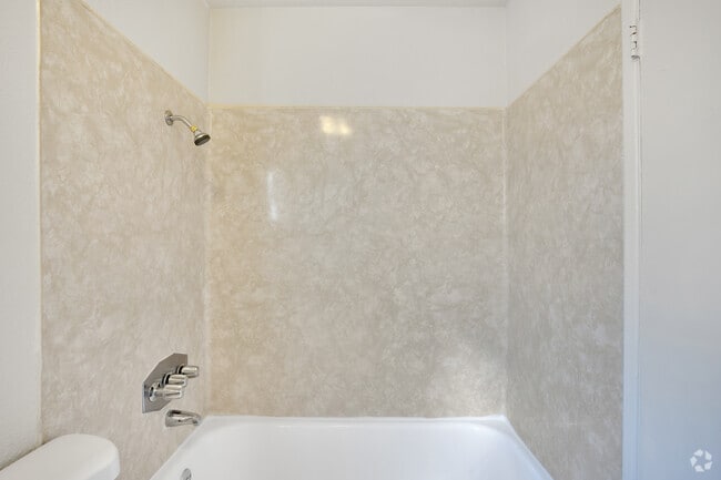 Studio - Concord Apartments