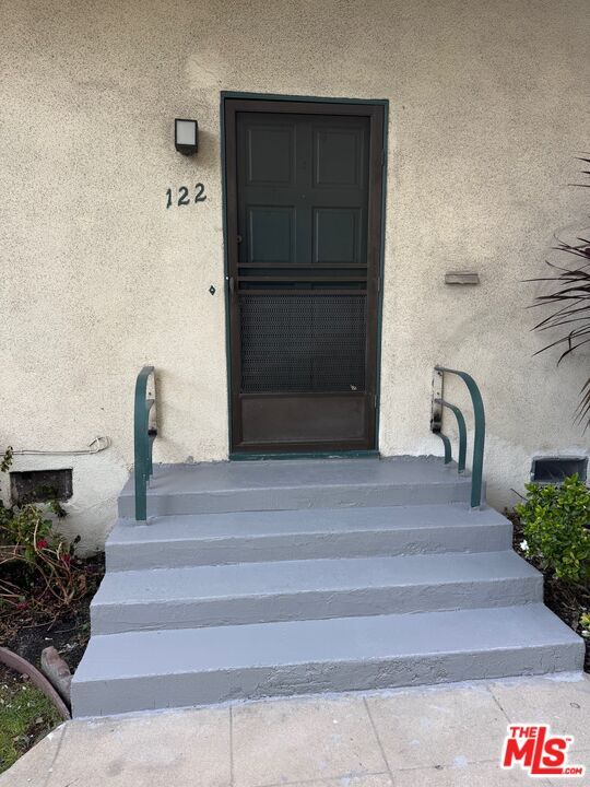 Photo - 122 Orlando Ave Unit 122