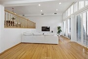 Photo - 5305 White Oak Ave