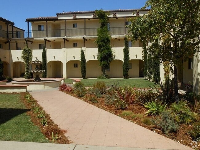 Building Photo - $1000 off one month's rent!! Unit 740-306 Rental