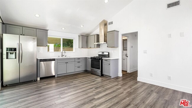 Photo - 16947 Dalton Ave