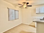 Photo - 1810 W Sallie Ln Unit 5