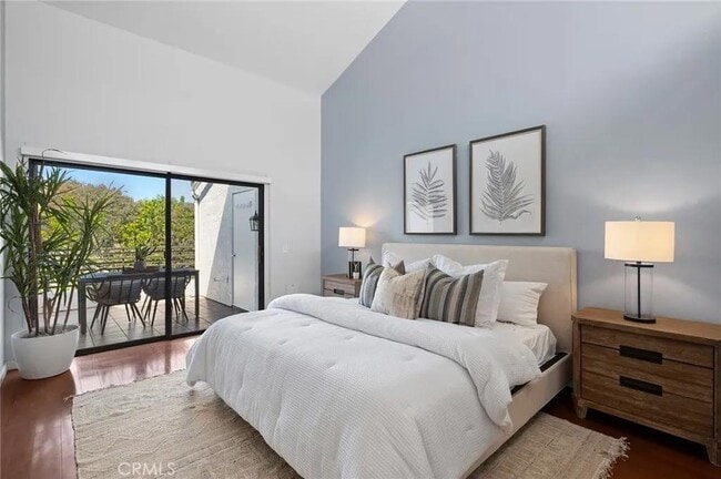 Photo - 230 Lille Ln Unit 304