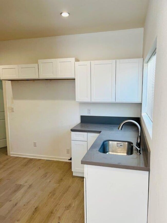 Photo - Hart RCLA RUBS Unit 18556 1/2