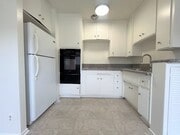 Photo - Spacious 2B/1.5B unit located adjacent to ... Apartment Unit 6