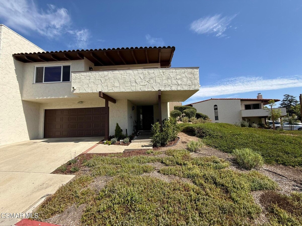Photo - 914 Dunbar Ln