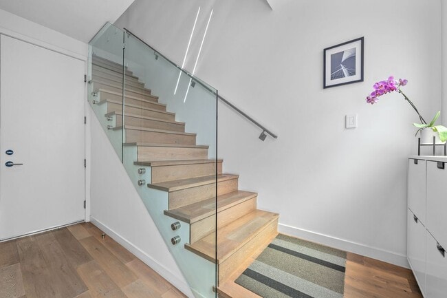 Photo - 3623 1/2 S Centinela Ave