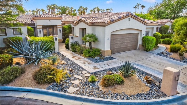 Photo - 4 Milano Cir